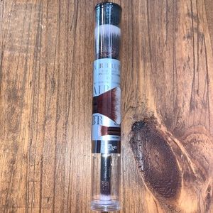 It Brush #132 Dual-Ended Flawless Complexion